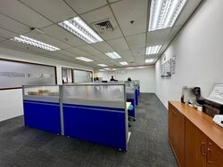 Peninsula Shopping Complex (D6), Office #451222811